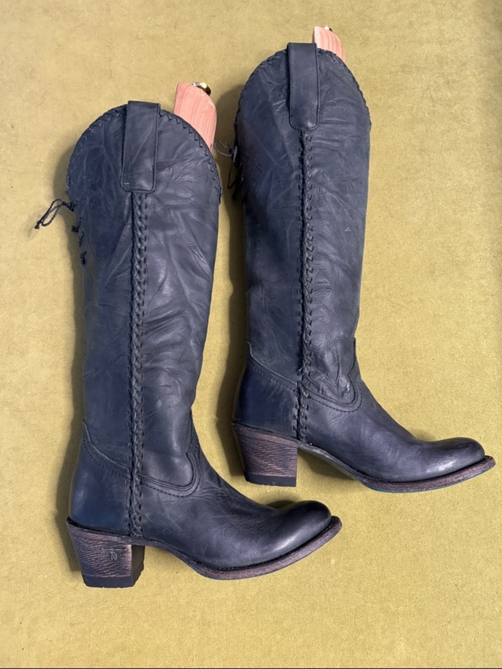 LANE WOMEN'S PLAIN JANE DISTRESSED
ROUND TOE WESTERN BOOTS in Black Size 6 - Picture 12 of 12